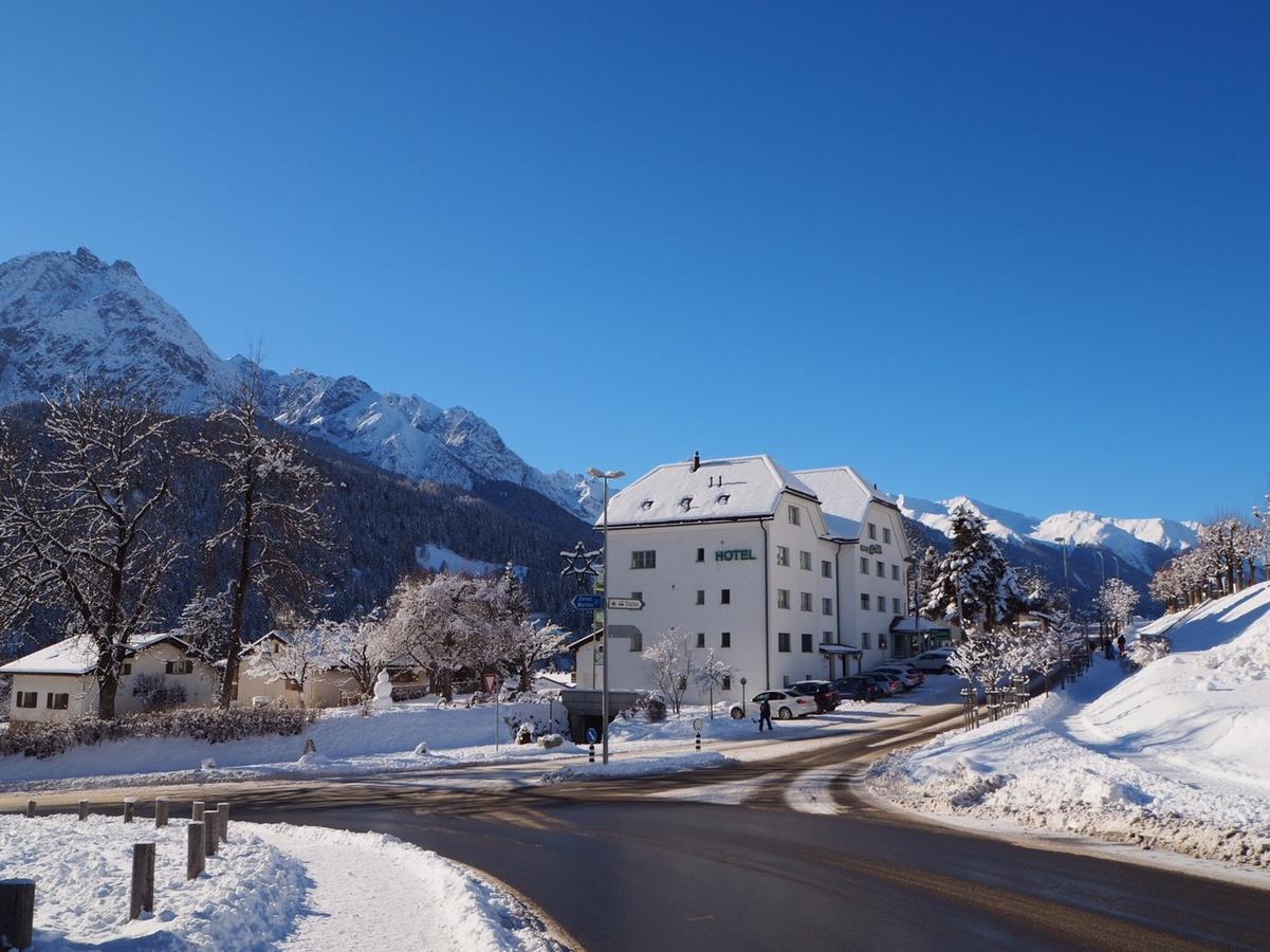 Typically Swiss Hotel Altana Scuol Exterior photo